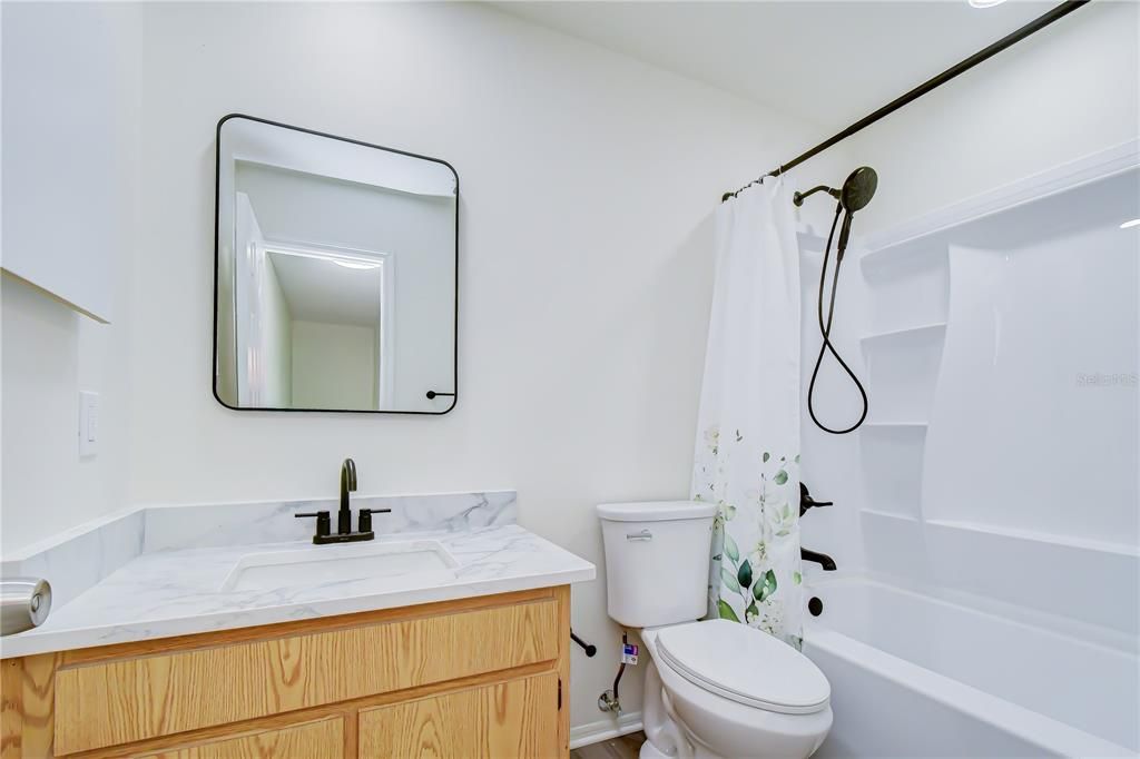 For Sale: $359,900 (3 beds, 2 baths, 1524 Square Feet)