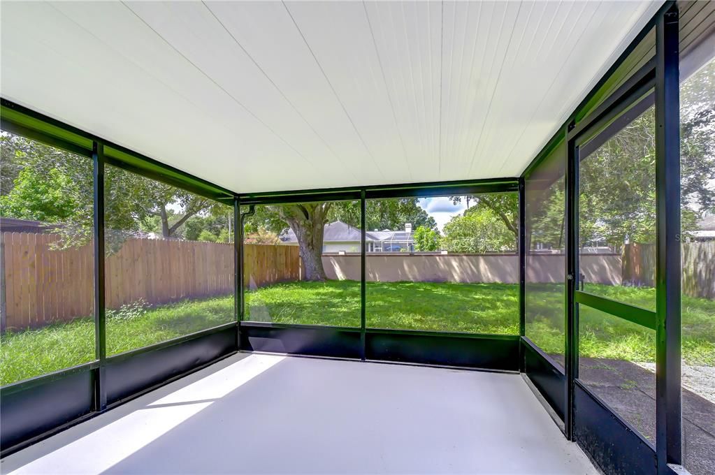For Sale: $359,900 (3 beds, 2 baths, 1524 Square Feet)