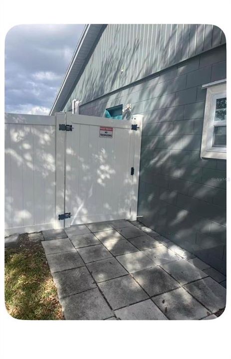 For Rent: $1,250 (1 beds, 1 baths, 600 Square Feet)