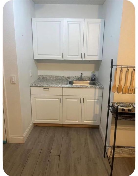 For Rent: $1,250 (1 beds, 1 baths, 600 Square Feet)