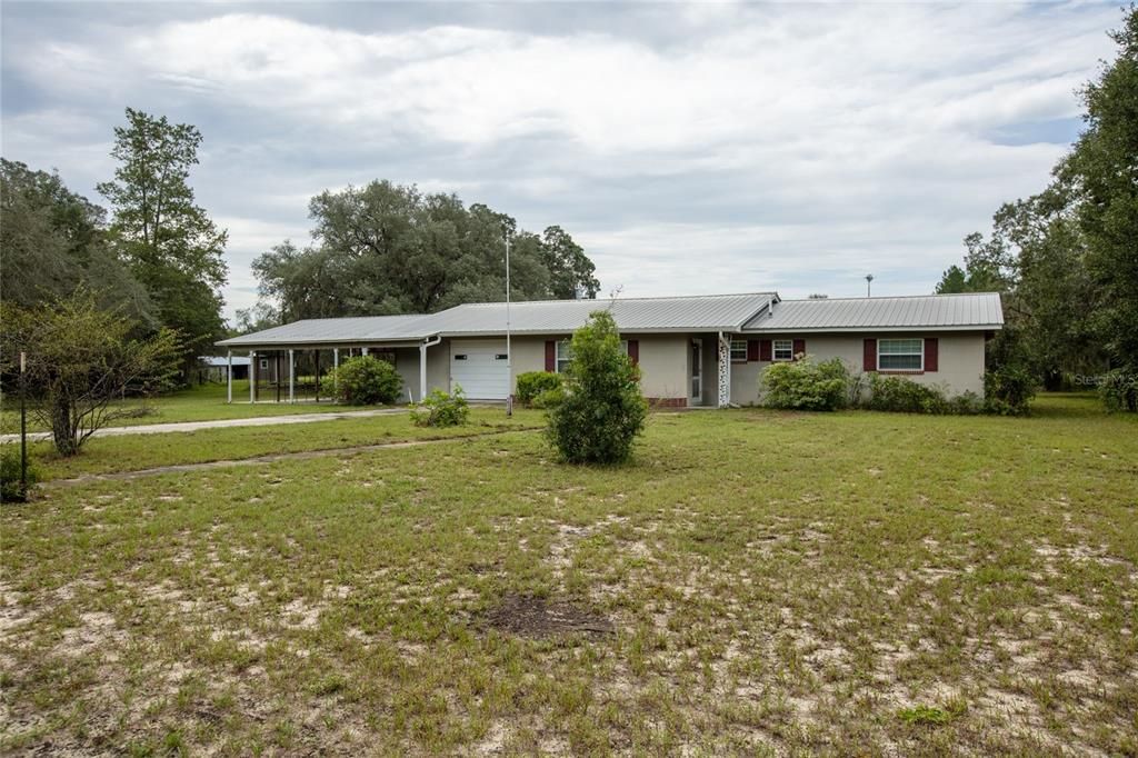 For Sale: $495,000 (3 beds, 3 baths, 1596 Square Feet)