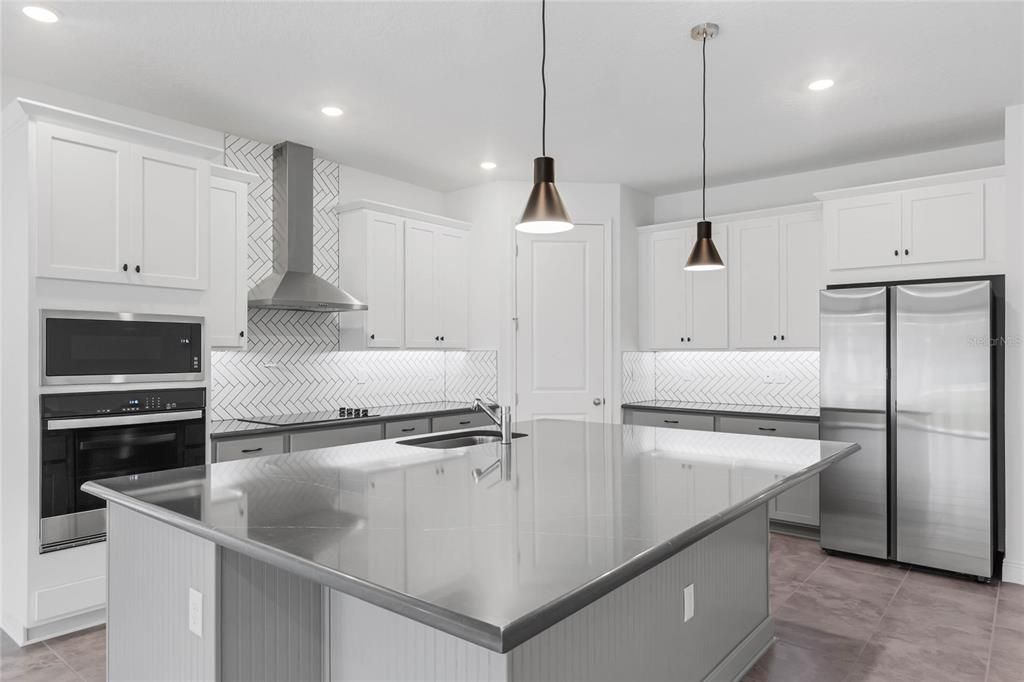 For Rent: $3,500 (4 beds, 4 baths, 2735 Square Feet)
