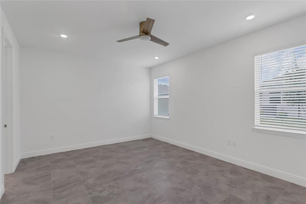 For Rent: $3,500 (4 beds, 4 baths, 2735 Square Feet)