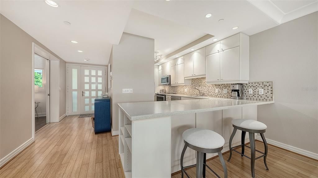 For Sale: $925,000 (2 beds, 2 baths, 1503 Square Feet)