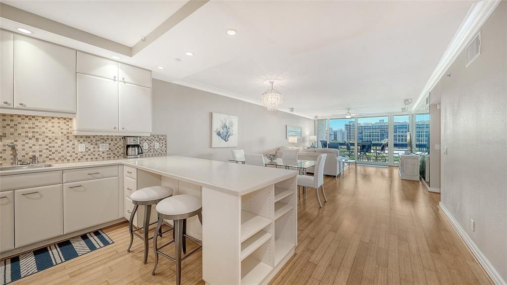 For Sale: $925,000 (2 beds, 2 baths, 1503 Square Feet)