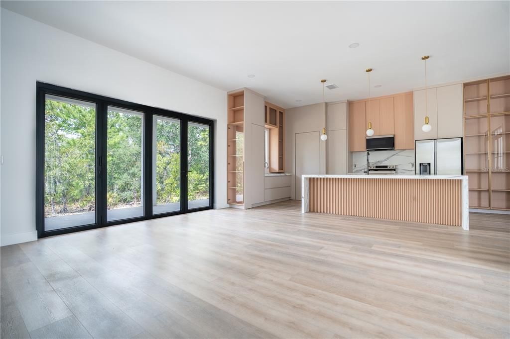 For Sale: $469,000 (4 beds, 3 baths, 1995 Square Feet)