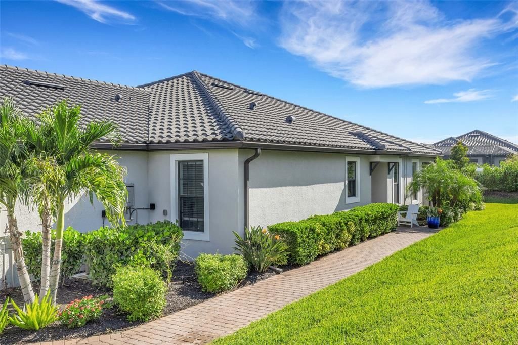 En Venta: $479,974 (2 camas, 2 baños, 1558 Pies cuadrados)