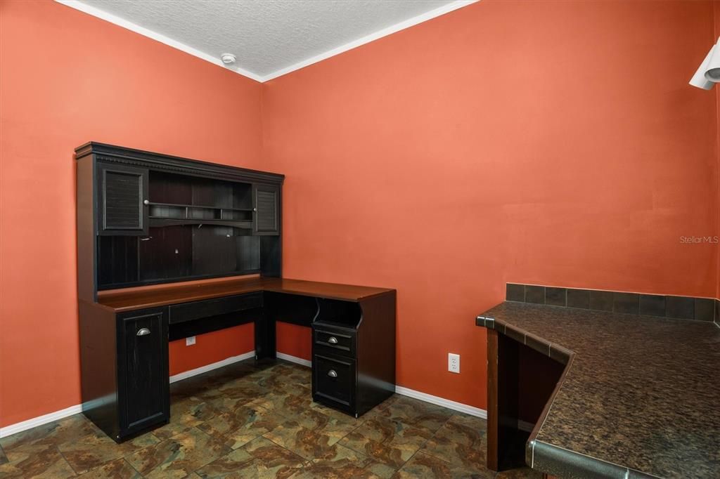 For Sale: $399,000 (3 beds, 2 baths, 2280 Square Feet)