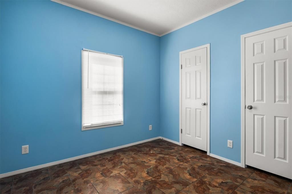 For Sale: $399,000 (3 beds, 2 baths, 2280 Square Feet)