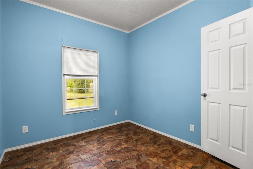 For Sale: $399,000 (3 beds, 2 baths, 2280 Square Feet)