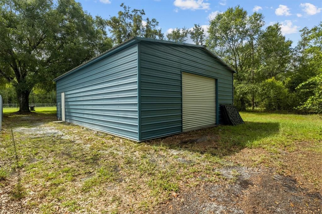For Sale: $399,000 (3 beds, 2 baths, 2280 Square Feet)