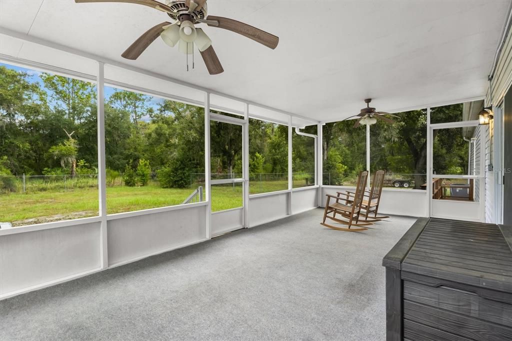 For Sale: $399,000 (3 beds, 2 baths, 2280 Square Feet)