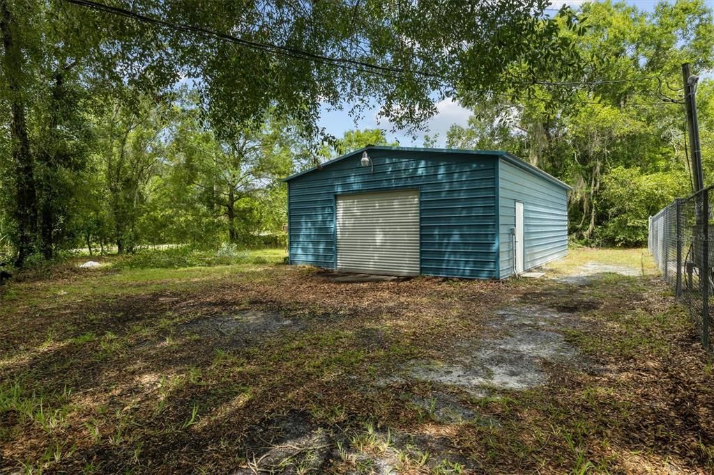 For Sale: $399,000 (3 beds, 2 baths, 2280 Square Feet)