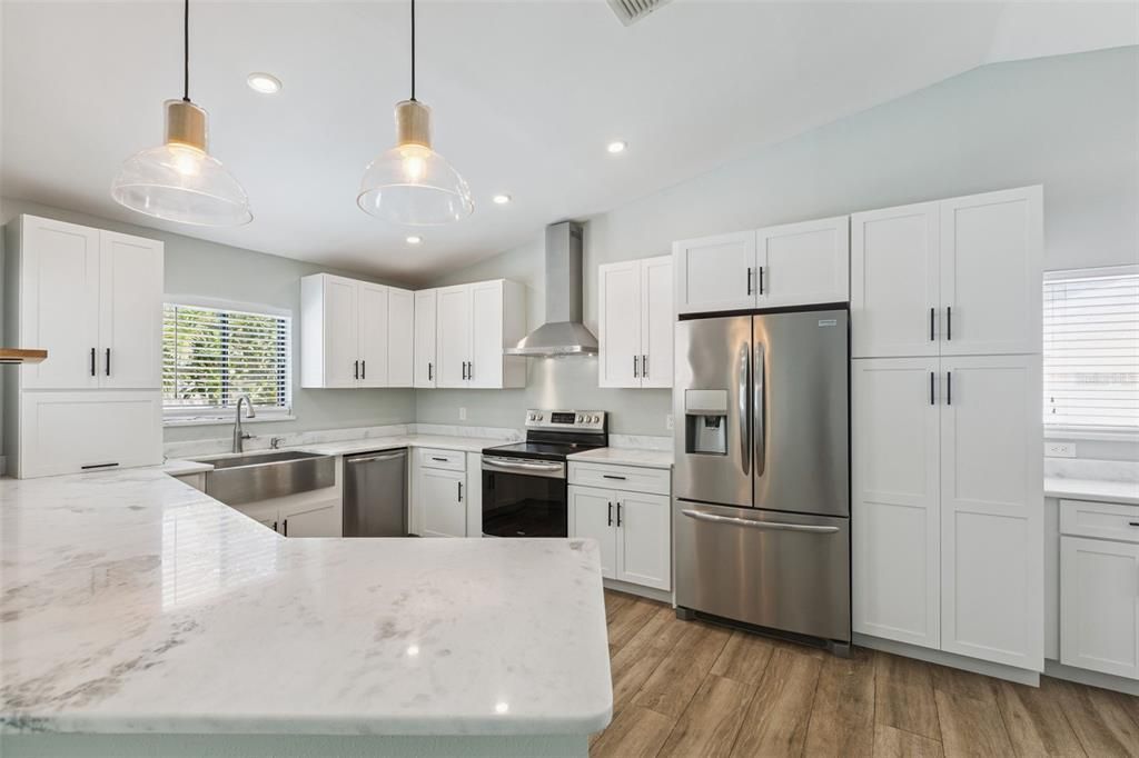 En Venta: $465,900 (2 camas, 2 baños, 1037 Pies cuadrados)