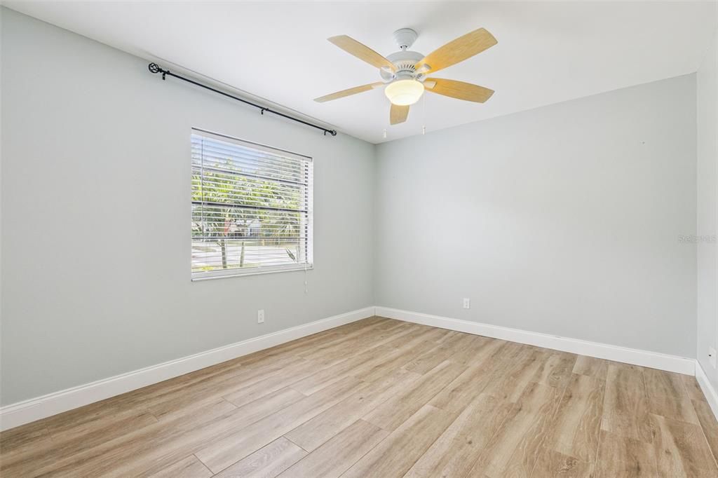 En Venta: $465,900 (2 camas, 2 baños, 1037 Pies cuadrados)