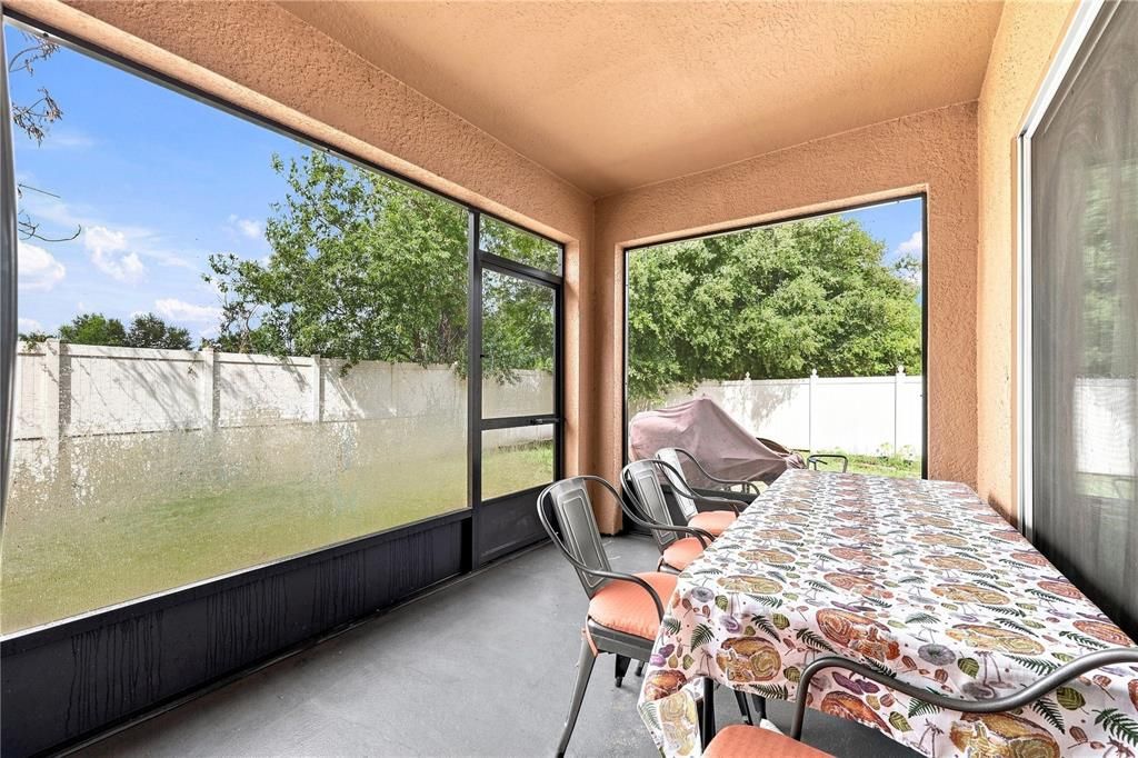 На продажу: $385,000 (4 спален, 3 ванн, 2598 Квадратных фут)