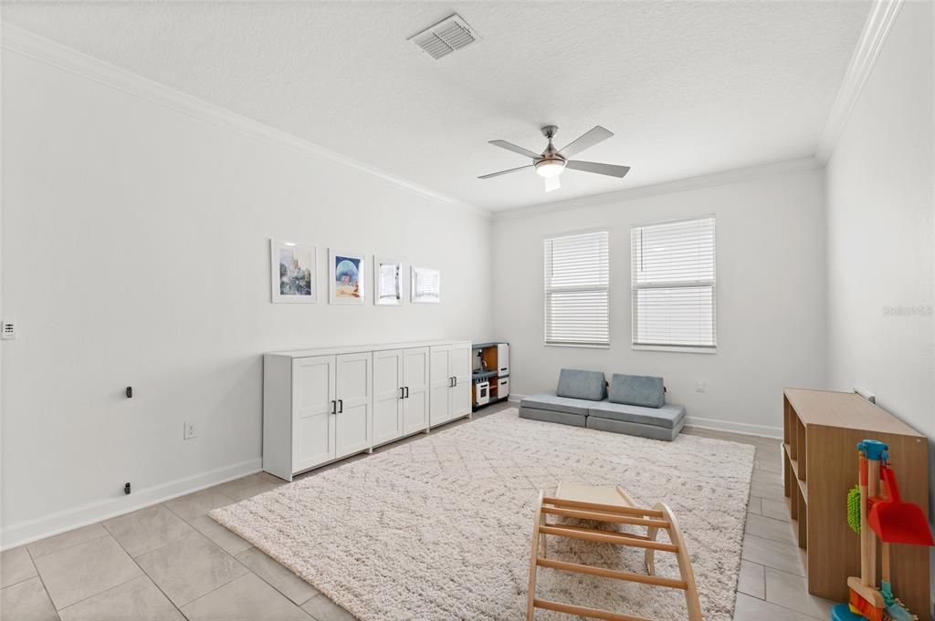 For Sale: $770,000 (4 beds, 3 baths, 2662 Square Feet)