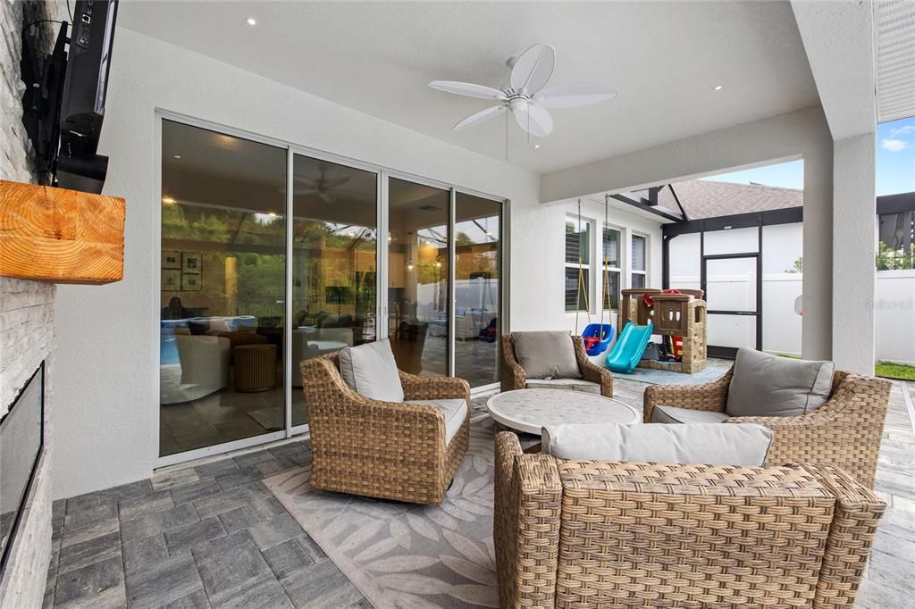 For Sale: $770,000 (4 beds, 3 baths, 2662 Square Feet)