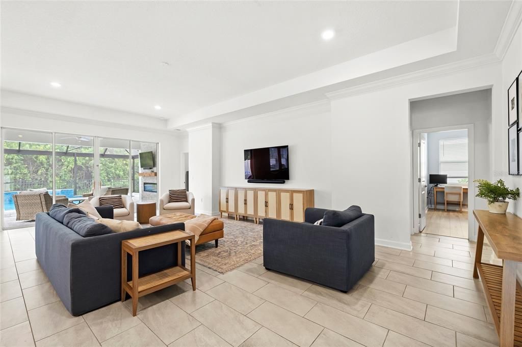 For Sale: $770,000 (4 beds, 3 baths, 2662 Square Feet)