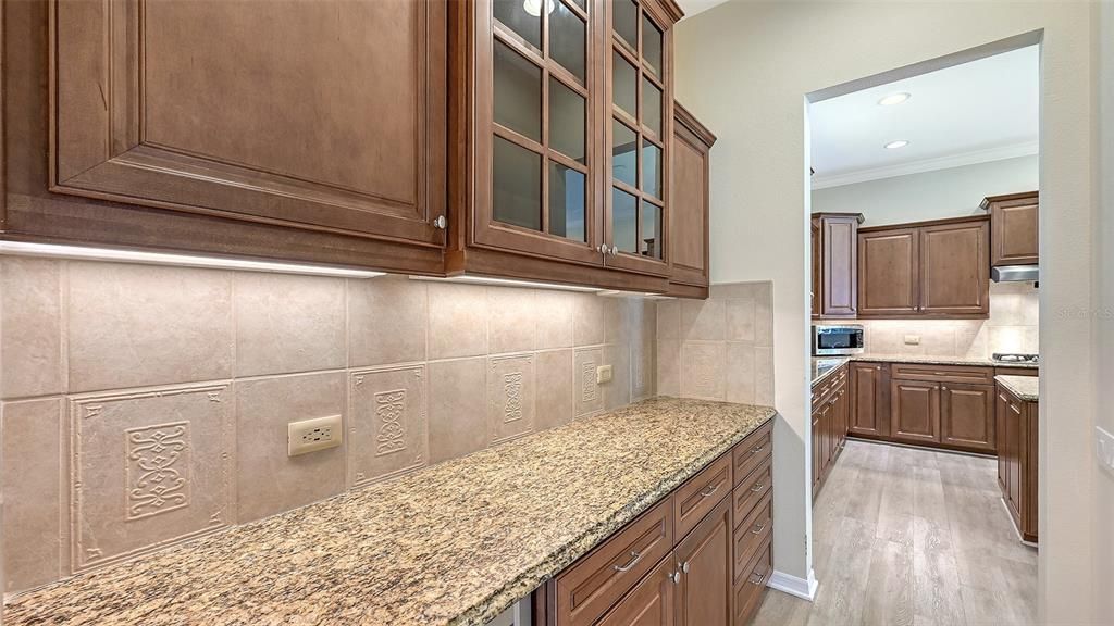 For Sale: $889,000 (3 beds, 3 baths, 3175 Square Feet)