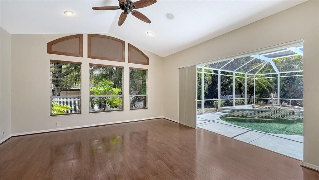 For Sale: $889,000 (3 beds, 3 baths, 3175 Square Feet)