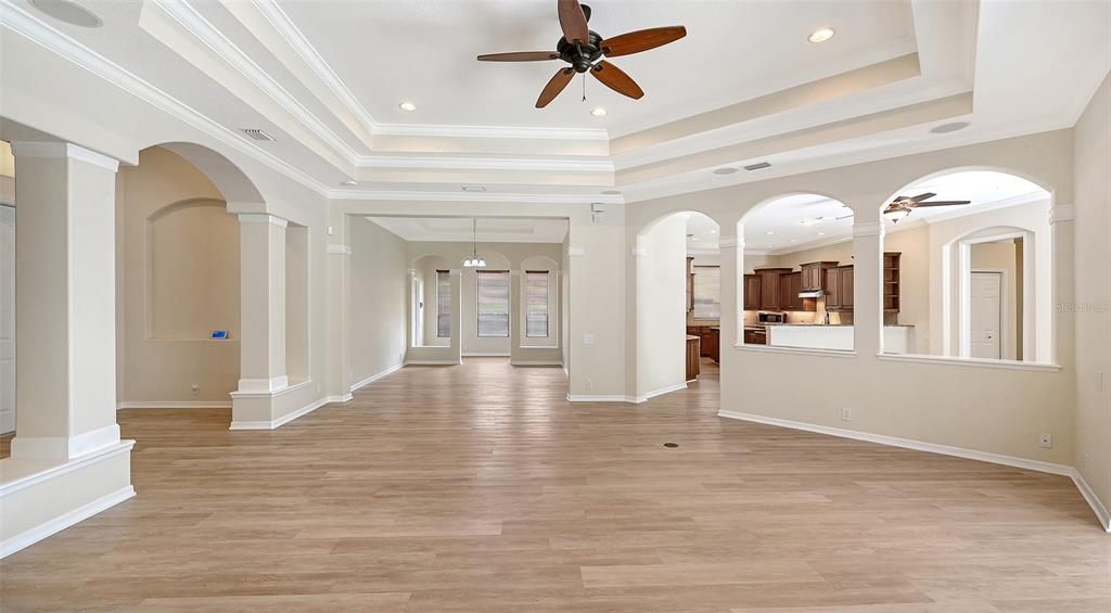For Sale: $889,000 (3 beds, 3 baths, 3175 Square Feet)