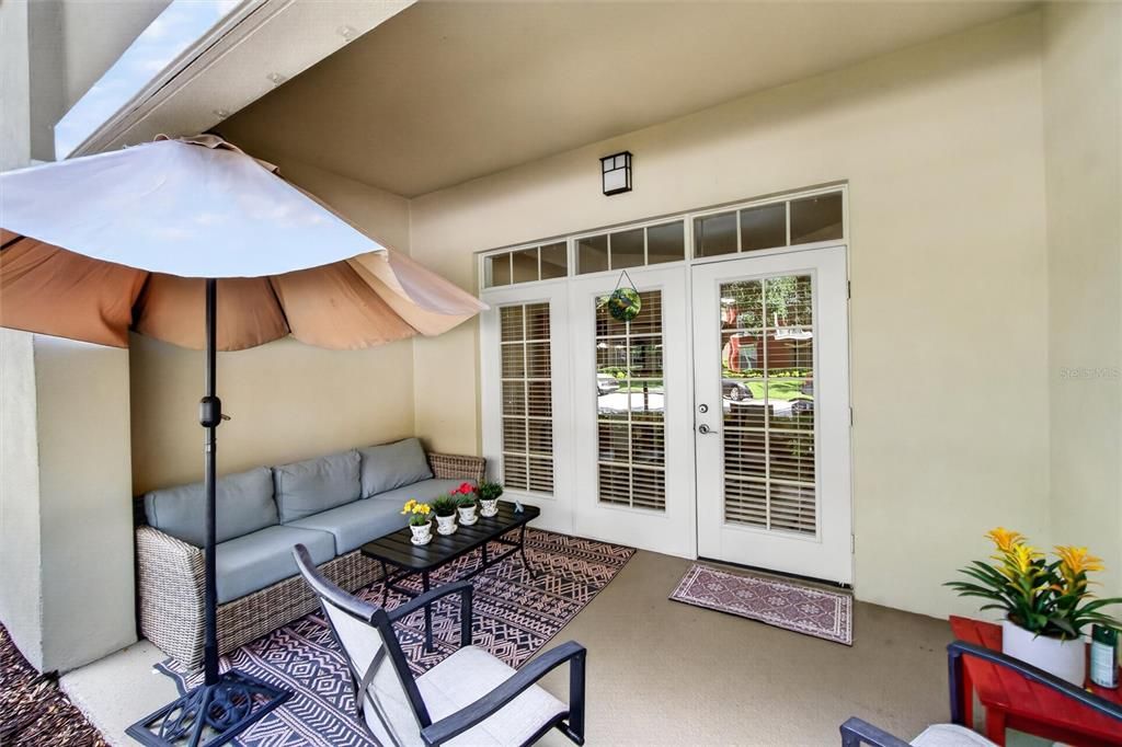 For Sale: $550,000 (3 beds, 2 baths, 2136 Square Feet)