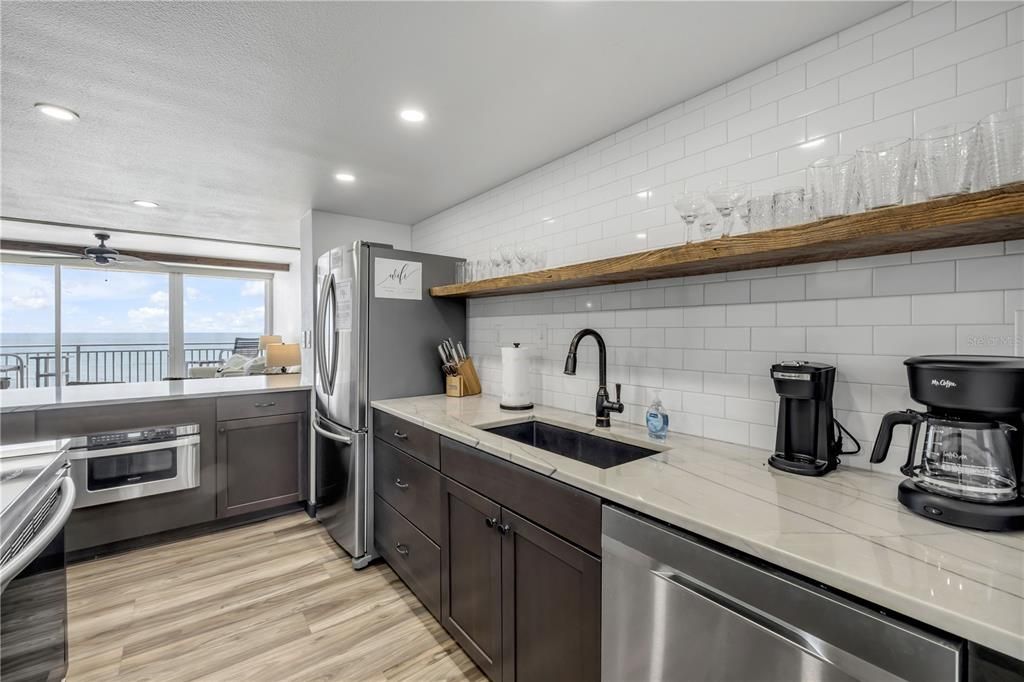 En Venta: $749,000 (2 camas, 2 baños, 1192 Pies cuadrados)