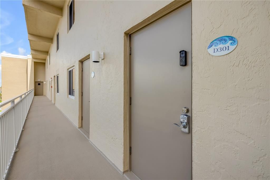 En Venta: $749,000 (2 camas, 2 baños, 1192 Pies cuadrados)