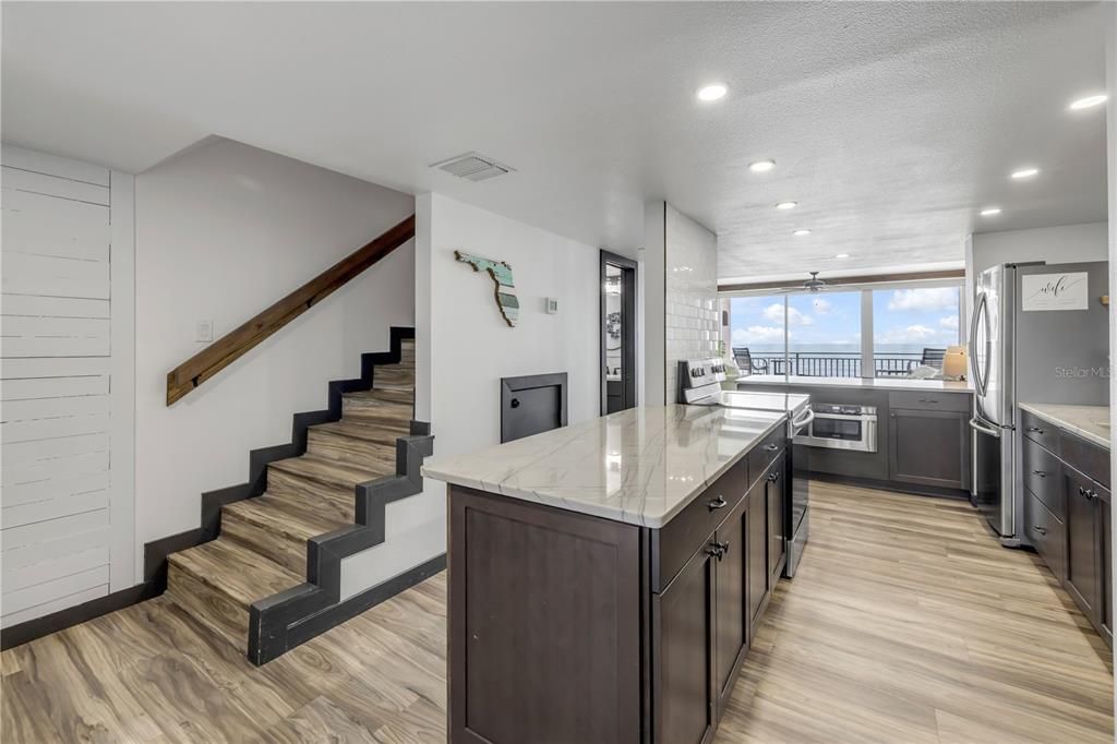 En Venta: $749,000 (2 camas, 2 baños, 1192 Pies cuadrados)
