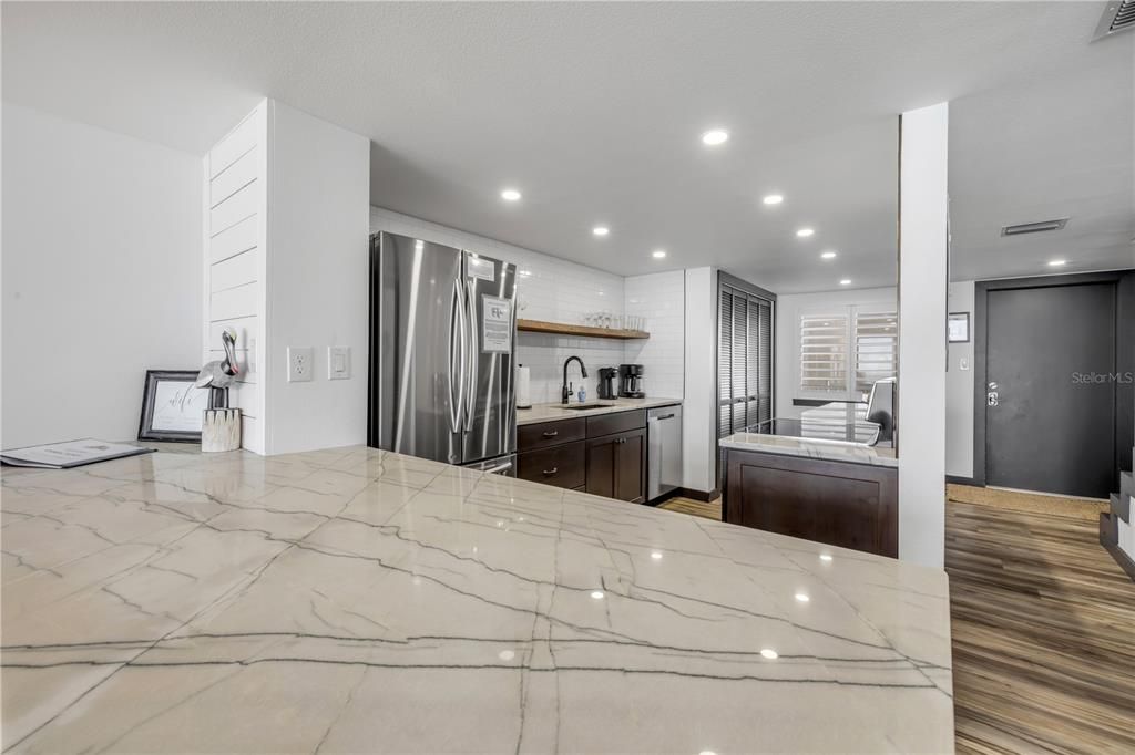 En Venta: $749,000 (2 camas, 2 baños, 1192 Pies cuadrados)