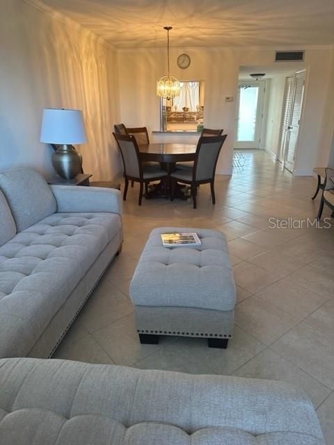 В аренду: $2,995 (2 спален, 2 ванн, 1036 Квадратных фут)