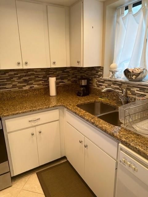 В аренду: $2,995 (2 спален, 2 ванн, 1036 Квадратных фут)