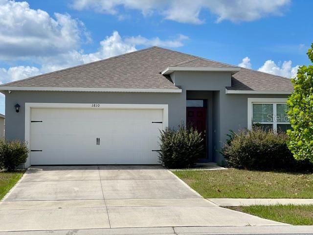 En Venta: $330,000 (4 camas, 2 baños, 1851 Pies cuadrados)