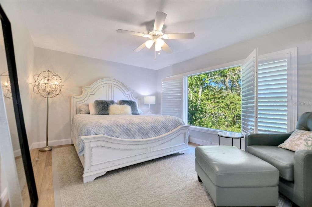 For Rent: $3,550 (3 beds, 2 baths, 1833 Square Feet)