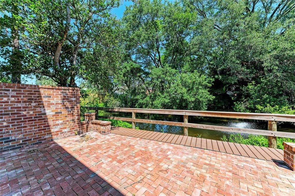 For Rent: $3,550 (3 beds, 2 baths, 1833 Square Feet)