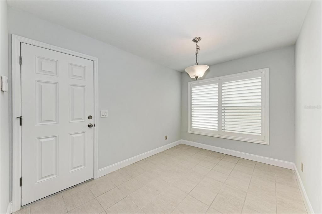For Rent: $3,550 (3 beds, 2 baths, 1833 Square Feet)