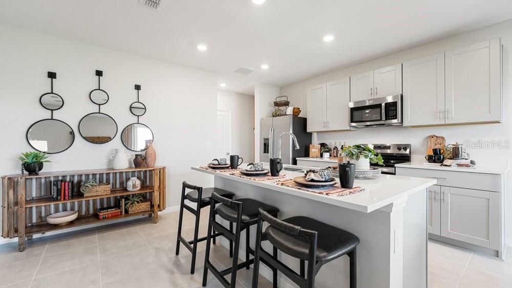 For Sale: $349,999 (3 beds, 2 baths, 1853 Square Feet)