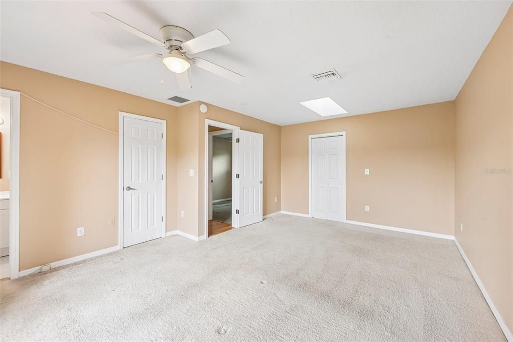 For Sale: $325,000 (3 beds, 1 baths, 1157 Square Feet)