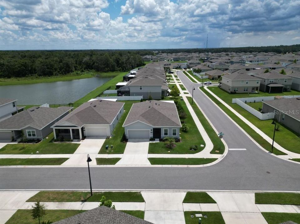 En Venta: $399,900 (3 camas, 2 baños, 2017 Pies cuadrados)