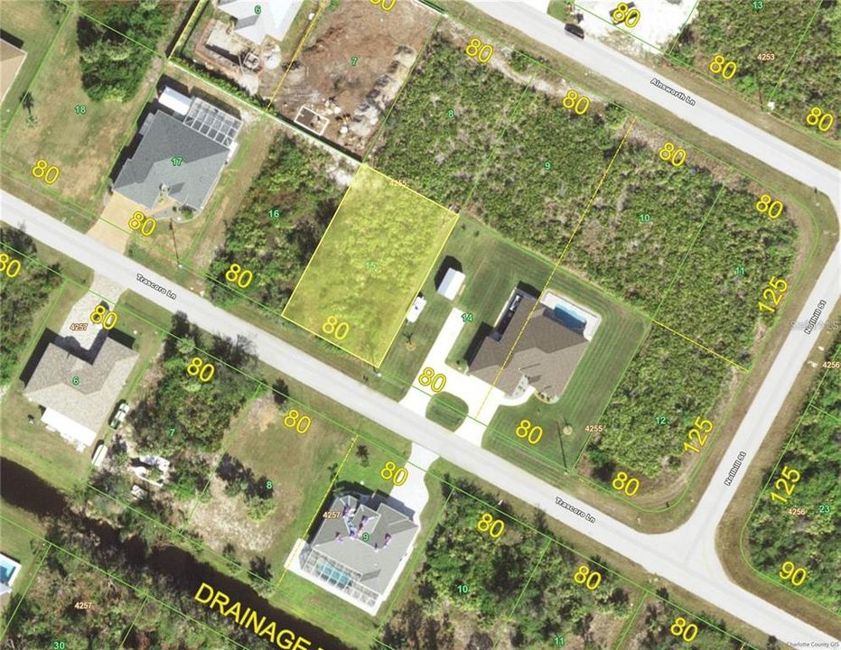 En Venta: $19,000 (0.23 acres)