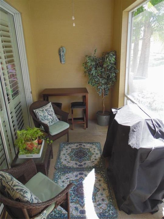 En Venta: $325,000 (2 camas, 2 baños, 1269 Pies cuadrados)