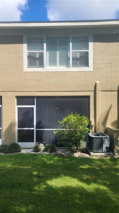 En Venta: $325,000 (2 camas, 2 baños, 1269 Pies cuadrados)