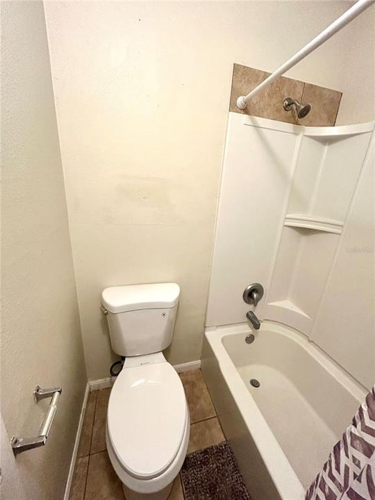 For Sale: $103,000 (1 beds, 1 baths, 552 Square Feet)