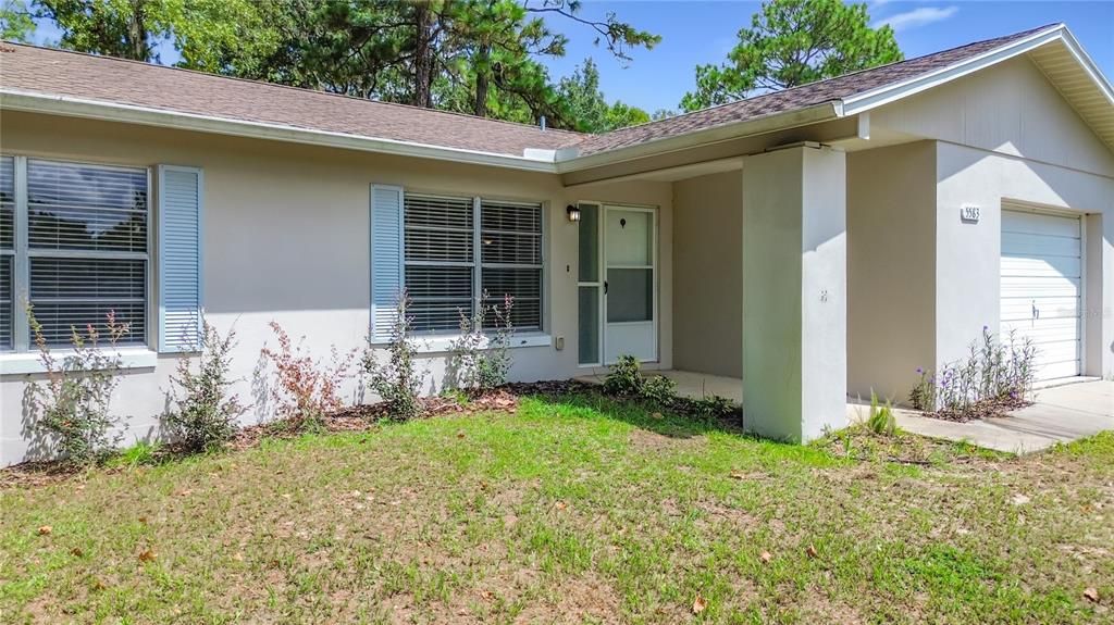 For Sale: $239,000 (2 beds, 2 baths, 1130 Square Feet)