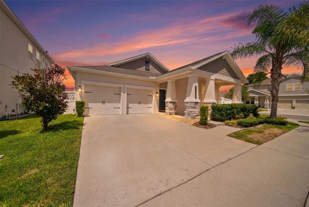 For Sale: $629,000 (4 beds, 3 baths, 2136 Square Feet)