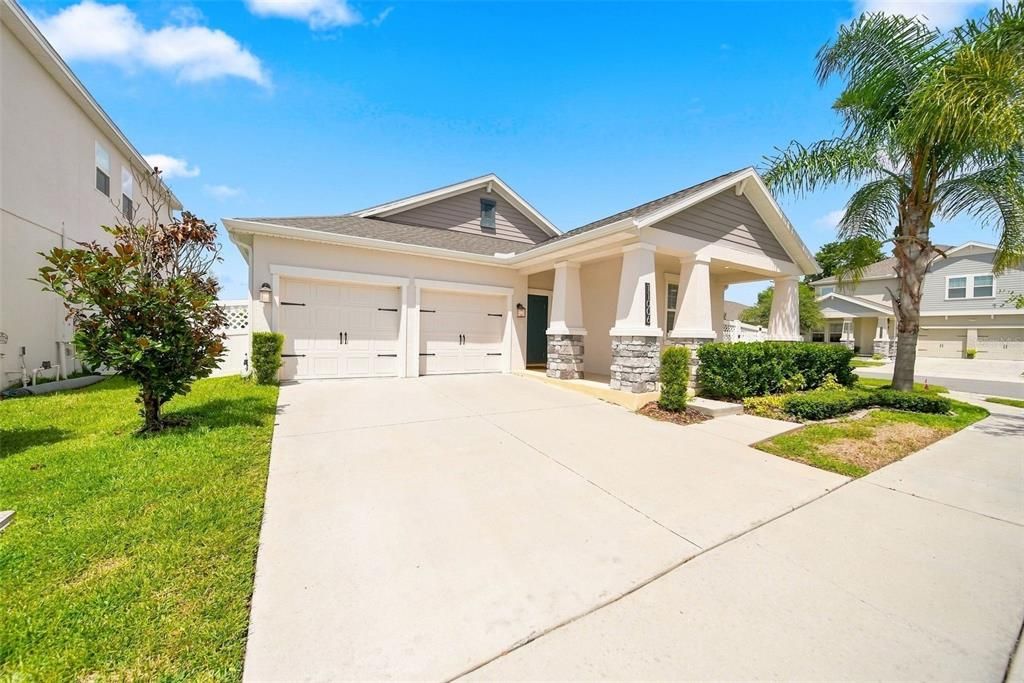 For Sale: $629,000 (4 beds, 3 baths, 2136 Square Feet)