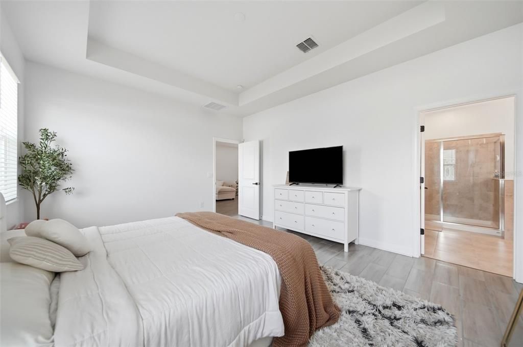 For Sale: $629,000 (4 beds, 3 baths, 2136 Square Feet)