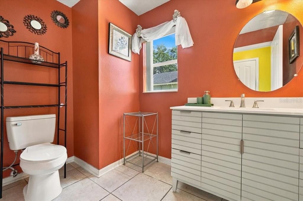 En Venta: $329,900 (4 camas, 2 baños, 2870 Pies cuadrados)