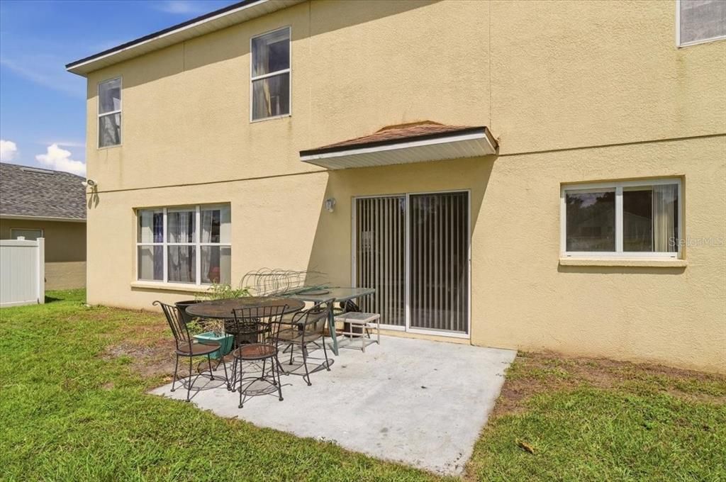 En Venta: $329,900 (4 camas, 2 baños, 2870 Pies cuadrados)